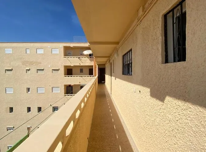 Apartment Views With Pool,