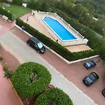شقة Views With Pool, تورّيفيِخا