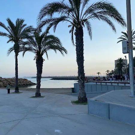 Views With Pool, Apartment Torrevieja