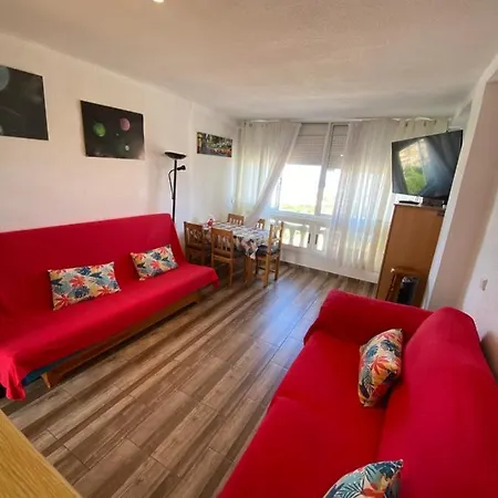 Views With Pool, Apartment Torrevieja